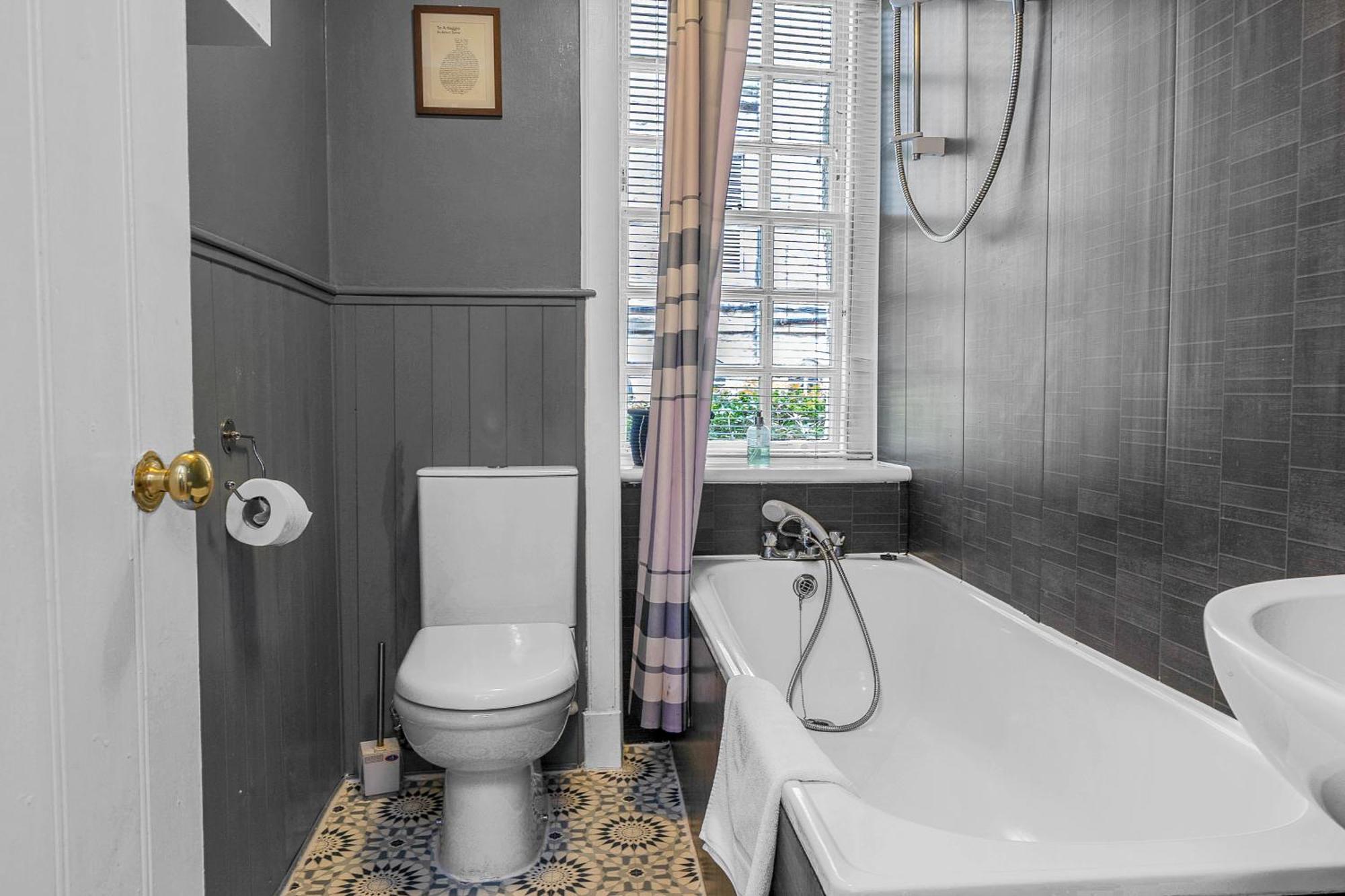 Charming Apartment In The Old Town Édimbourg Extérieur photo